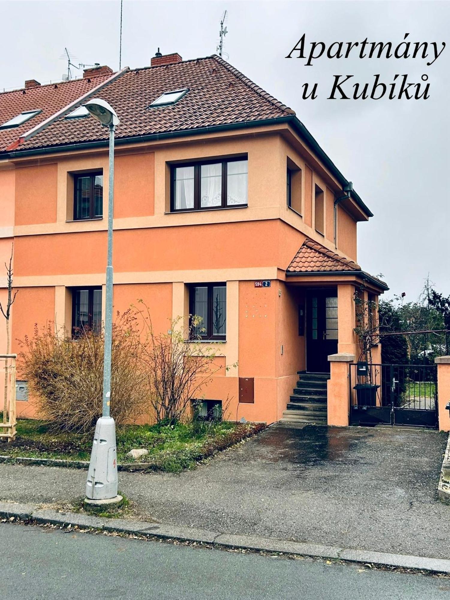 Apartmany U Kubiku Градец-Кралове Экстерьер фото